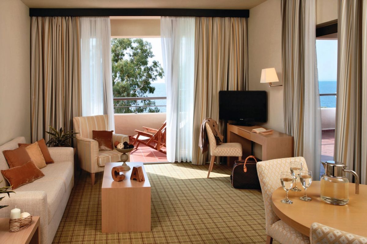 imagini hotel SITHONIA PORTO CARRAS